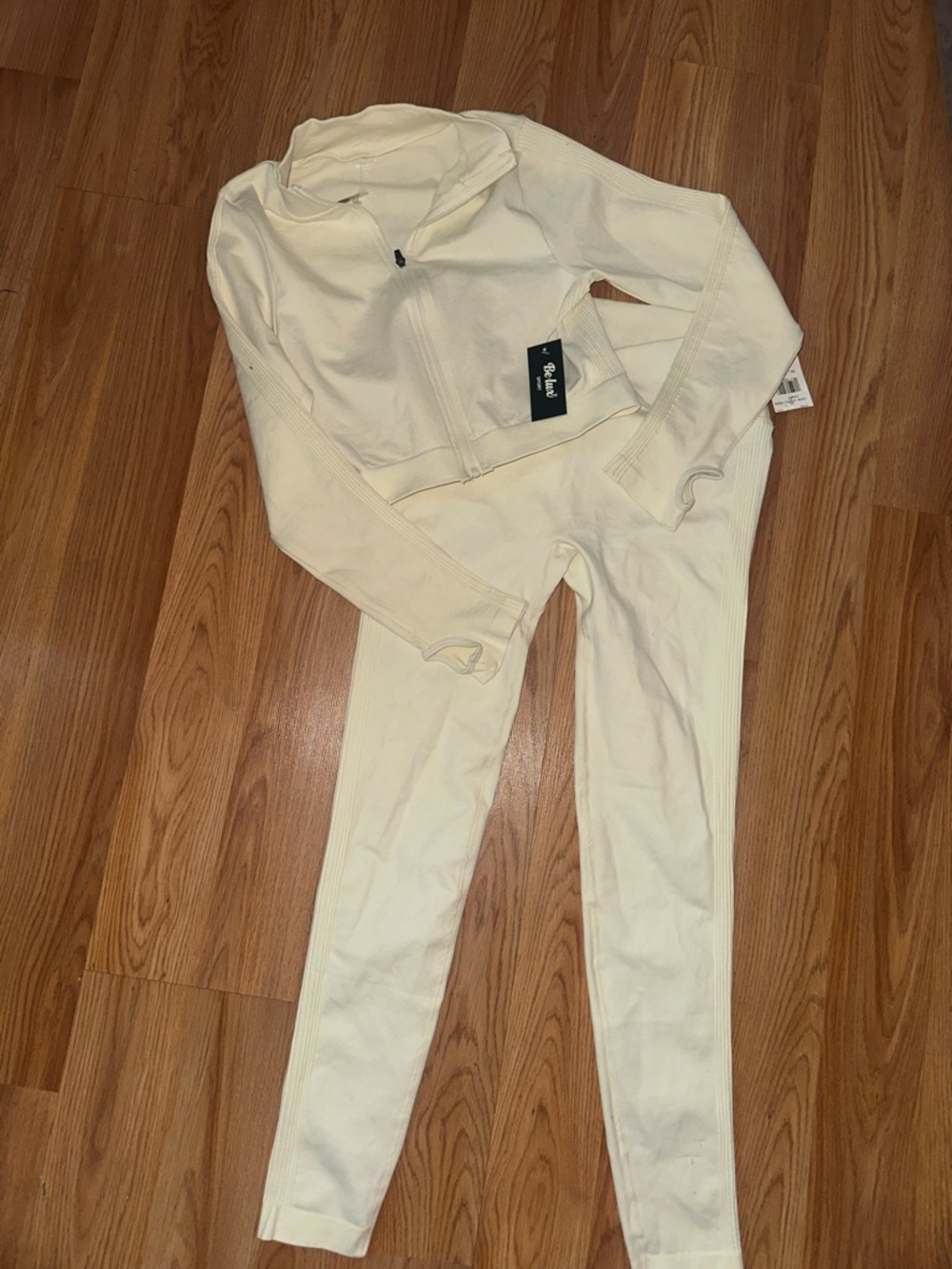 Cream Ribbed Two-Piece Set - Zipper Hoodie & Leggings